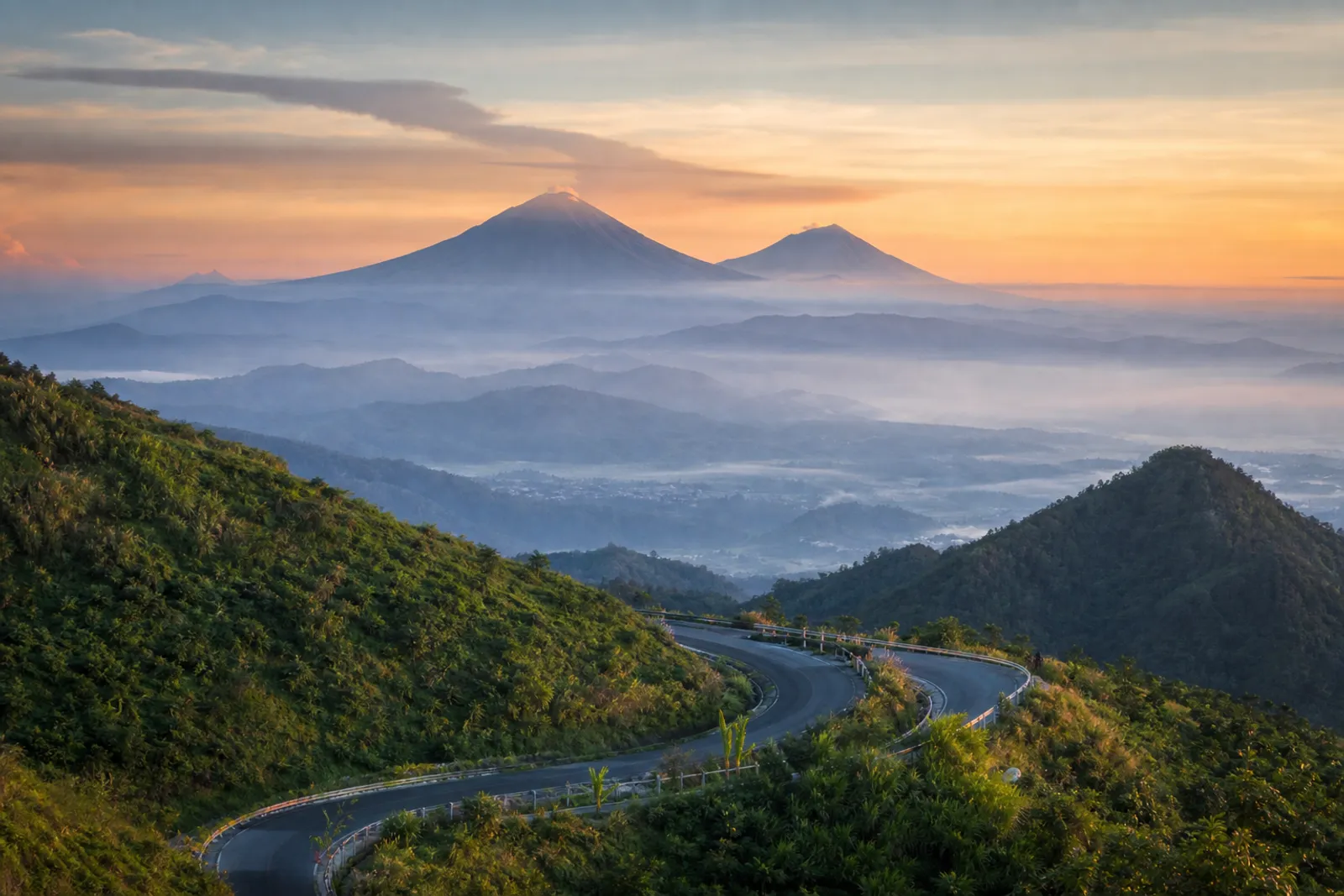 Bromo + Ijen Combo vs Ijen Only: Is the Second Volcano Worth It? Bromo + Ijen Combo vs Ijen Only: Is the Second Volcano Worth It?